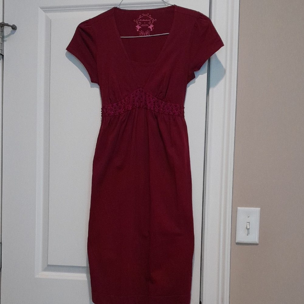 Elegant Maternity Burgundy Dress With Beaded Embroidered Waist, Size S